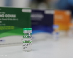 Hội đồng đạo đức đánh giá vaccine Nanocovax an toàn, sinh miễn dịch